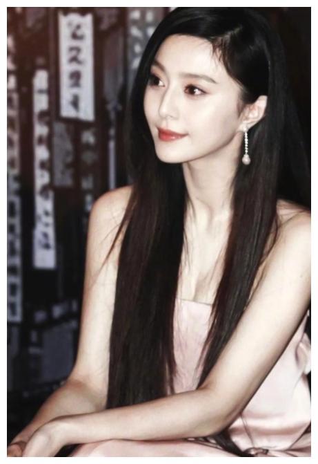 网红和范冰冰图片,时尚碰撞演绎跨界魅力